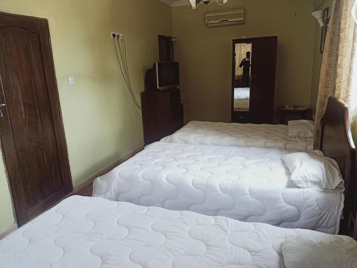 Osy Grand Hotel Moshi Kilimanjaro Tanzania Zewnętrze zdjęcie