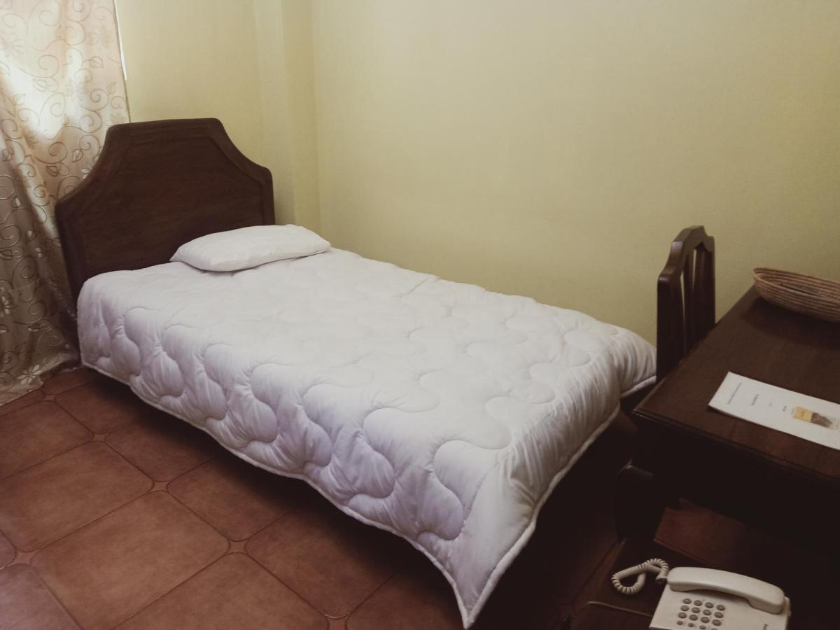 Osy Grand Hotel Moshi Kilimanjaro Tanzania Zewnętrze zdjęcie