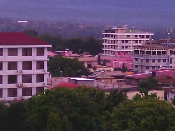 Osy Grand Hotel Moshi Kilimanjaro Tanzania Zewnętrze zdjęcie