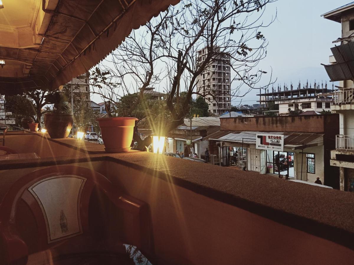 Osy Grand Hotel Moshi Kilimanjaro Tanzania Zewnętrze zdjęcie