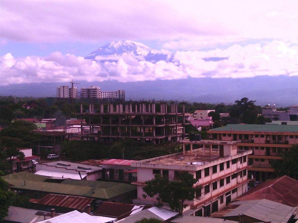 Osy Grand Hotel Moshi Kilimanjaro Tanzania Zewnętrze zdjęcie